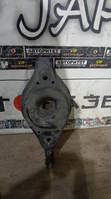 Рычаг нижний NISSAN CEDRIC HY34 VQ30DET 2000 задний правый (б/у)