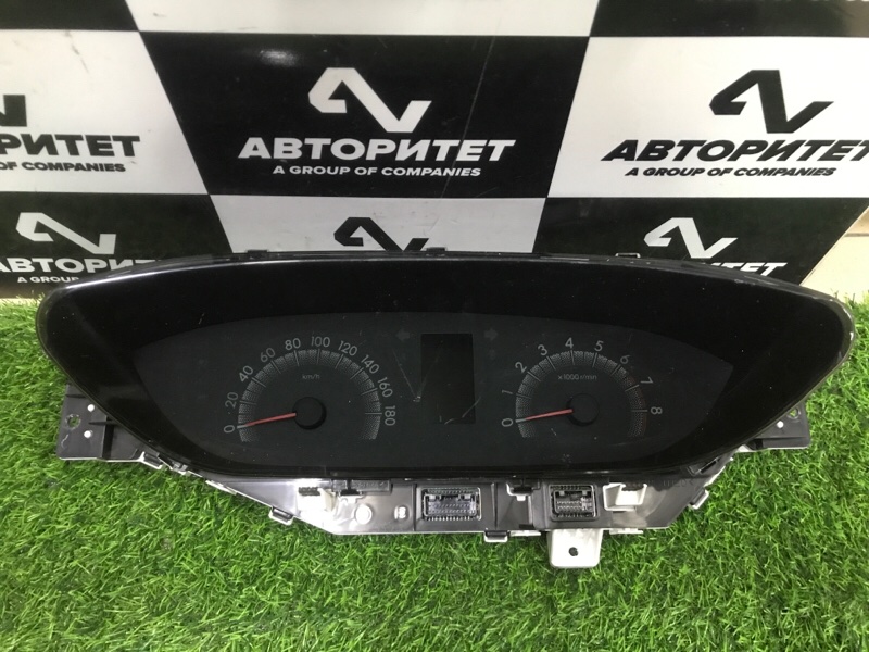 Панель приборов TOYOTA RACTIS SCP100 2SZFE 2007 (б/у)