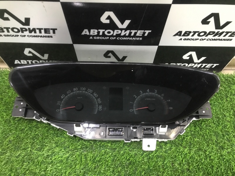 Панель приборов TOYOTA RACTIS SCP100 2SZFE 2010 (б/у)