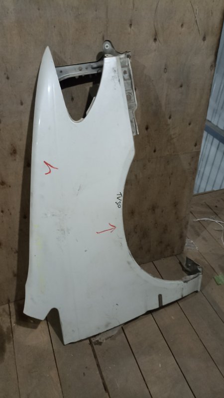 Крыло NISSAN PRESAGE TU30 переднее правое (б/у)