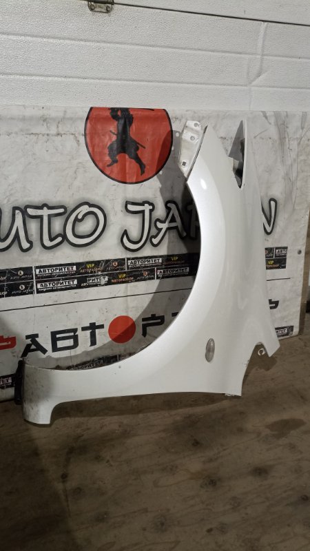 Крыло TOYOTA AURIS NZE154 1NZFE 2007 переднее левое (б/у)