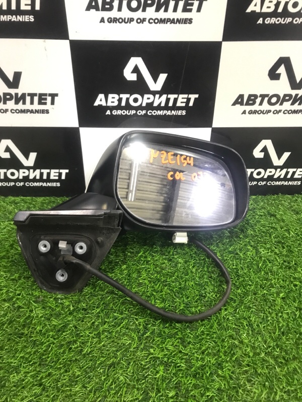 Зеркало TOYOTA AURIS NZE154 2010 правое (б/у)