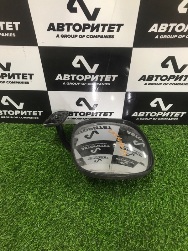 Зеркало задней двери NISSAN CARAVAN E25 2010 (б/у)