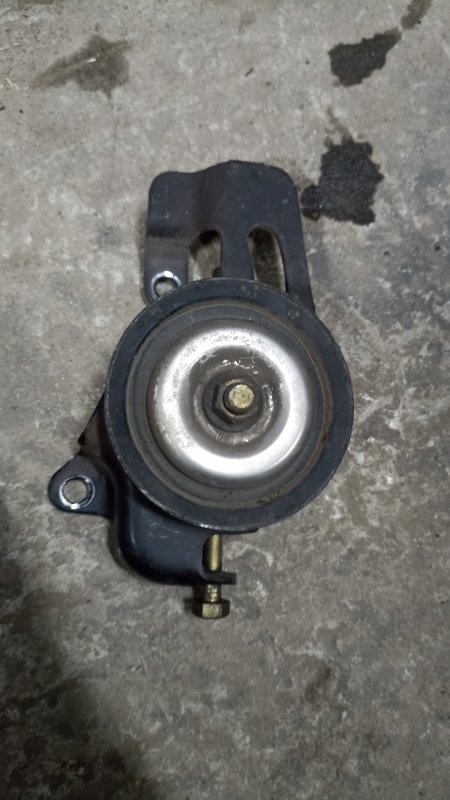 Натяжитель приводного ремня NISSAN CARAVAN CQGE25 KA24DE 2006 (б/у)