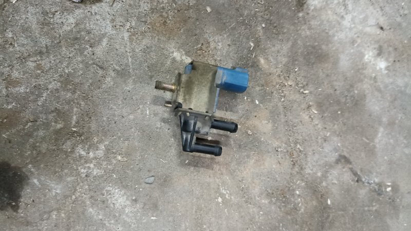 Вакуумный клапан NISSAN CARAVAN CQGE25 KA24DE 2006 (б/у)