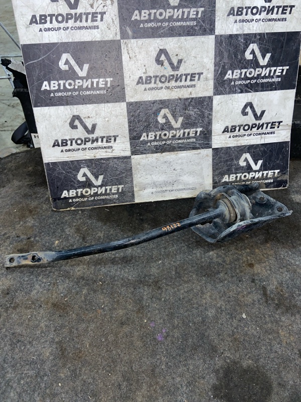Тяга реактивная MITSUBISHI PAJERO MINI H58A 4A30 правая (б/у)