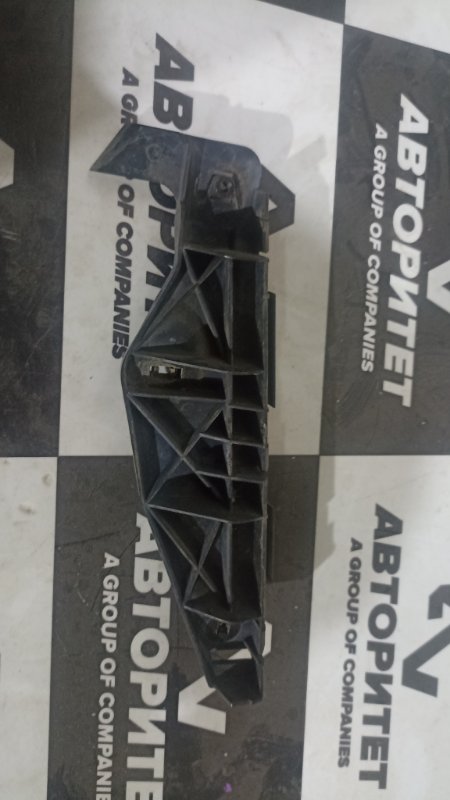 Крепление бампера TOYOTA CALDINA ZZT241 1ZZFE 2003 переднее левое (б/у)