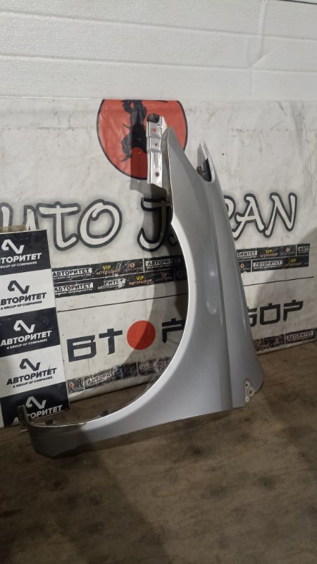 Крыло TOYOTA PLATZ NCP12 1NZFE 2000 переднее левое (б/у)