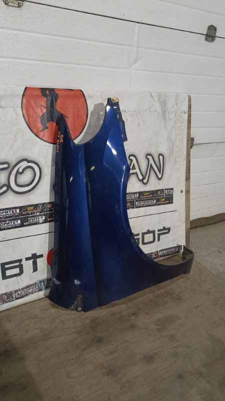 Крыло TOYOTA PLATZ NCP12 1NZFE 2001 переднее правое (б/у)