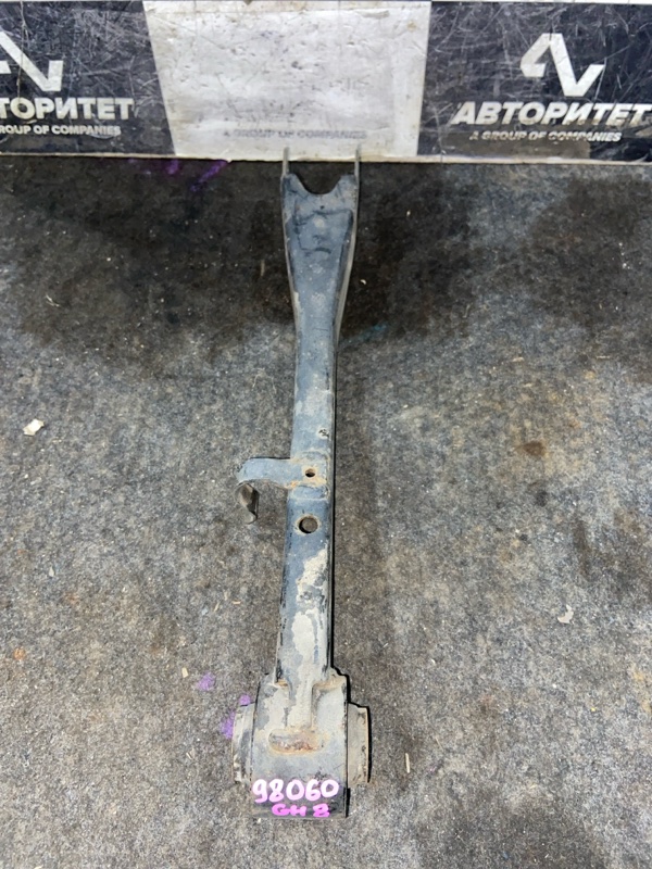 Тяга продольная SUBARU IMPREZA GH8 EJ20X правая (б/у)