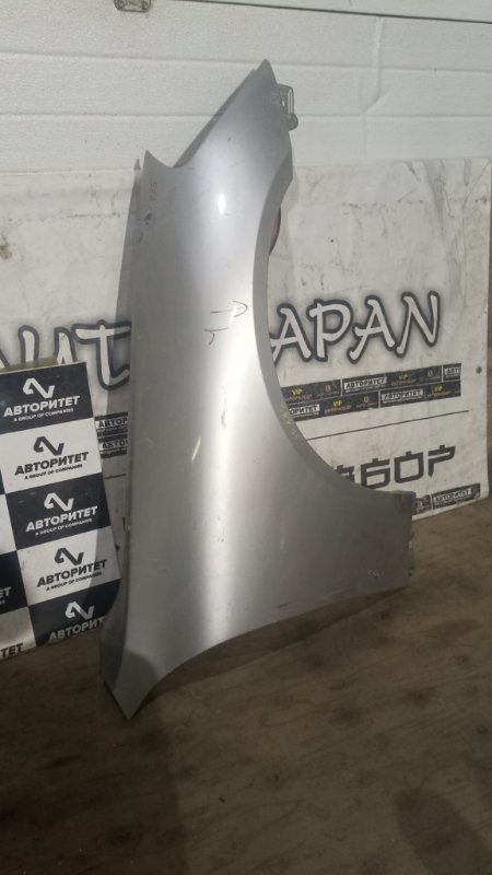Крыло NISSAN SKYLINE V35 VQ25DD 2002 переднее правое (б/у)