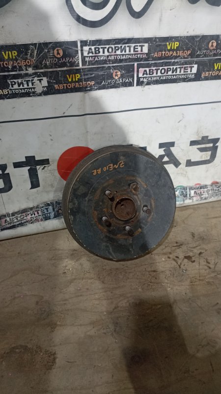 Ступица TOYOTA WISH ZNE10 1ZZFE 2004 задняя правая (б/у)