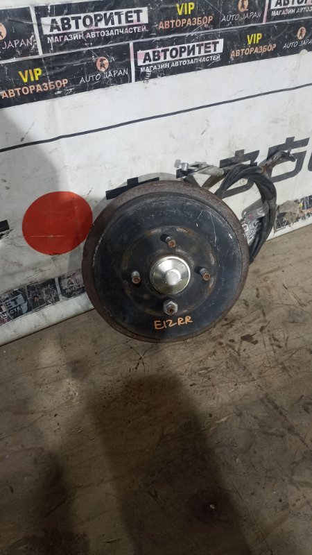 Ступица NISSAN NOTE E12 HR12DE 2015 задняя правая (б/у)