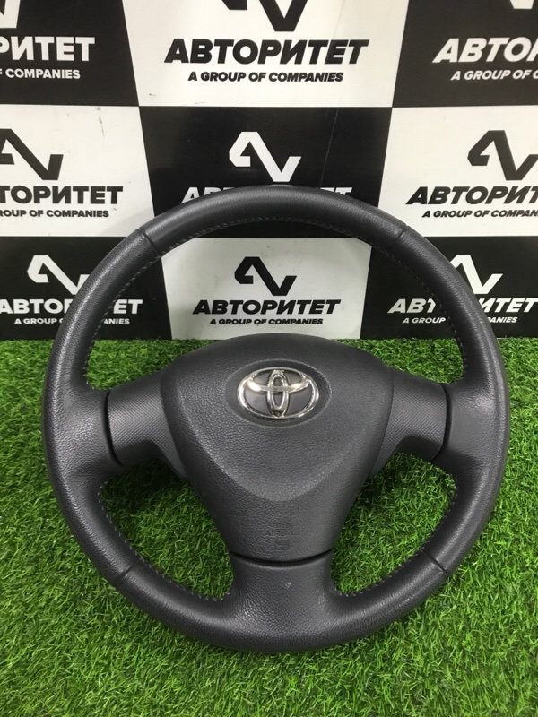 Руль TOYOTA ISIS ZGM15 2014 (б/у)