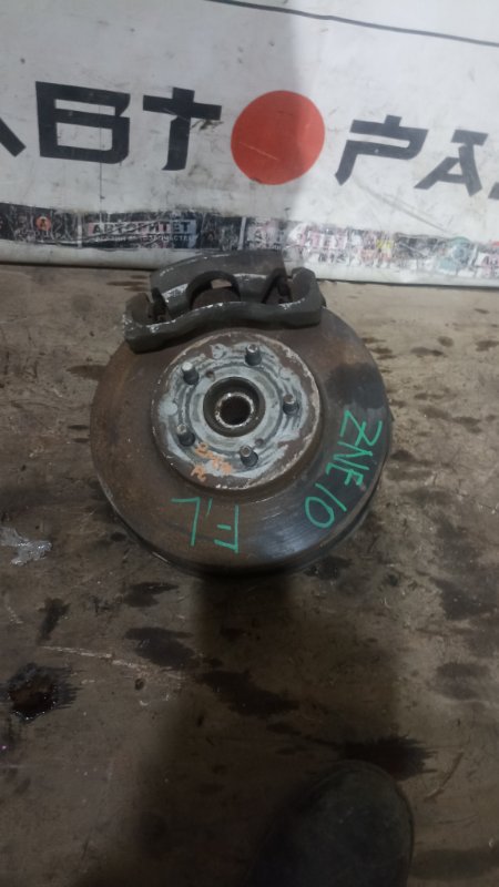 Ступица TOYOTA WISH ZNE10 1ZZFE 2004 передняя левая (б/у)