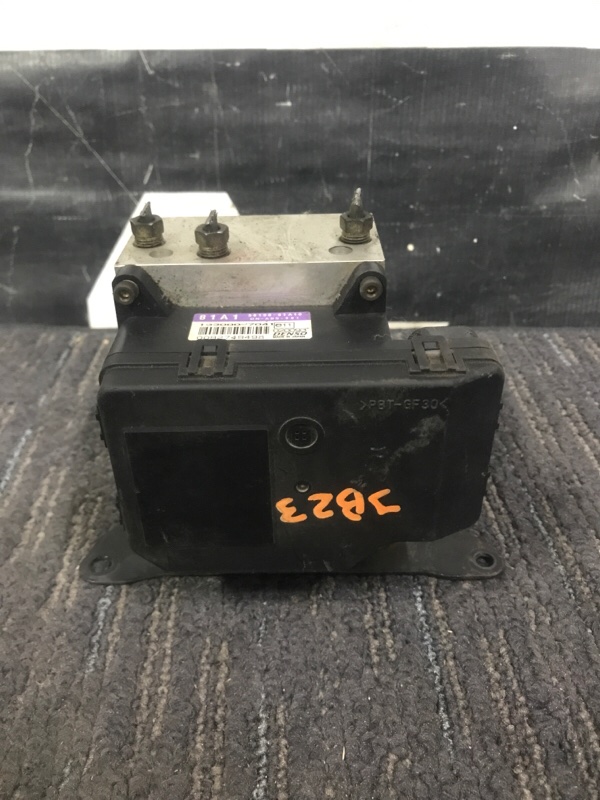 Блок abs SUZUKI JIMNY JB23W K6A 1998 (б/у)