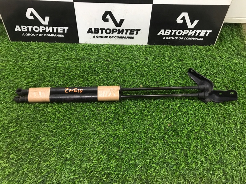 Амортизатор 5-й двери TOYOTA WISH ZNE10 2003 (б/у)