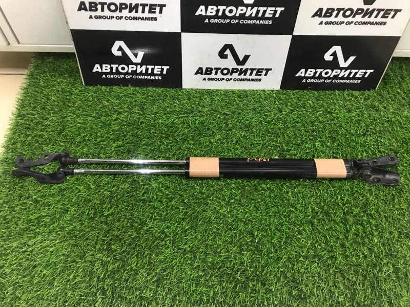 Амортизатор 5-й двери TOYOTA IST NCP61 2003 (б/у)