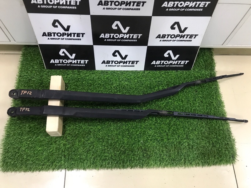 Дворник NISSAN PRIMERA TP12 2003 (б/у)