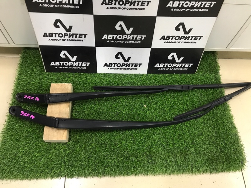 Дворник TOYOTA NOAH ZRR70 2010 (б/у)