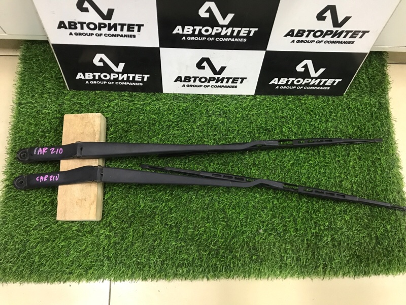 Дворник TOYOTA CARINA AT212 2000 (б/у)