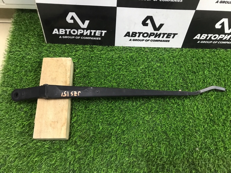 Дворник TOYOTA CROWN JZS151 1999 правый (б/у)