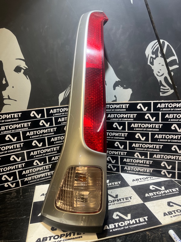 Стоп-сигнал NISSAN SERENA CC25 2007 левый (б/у)