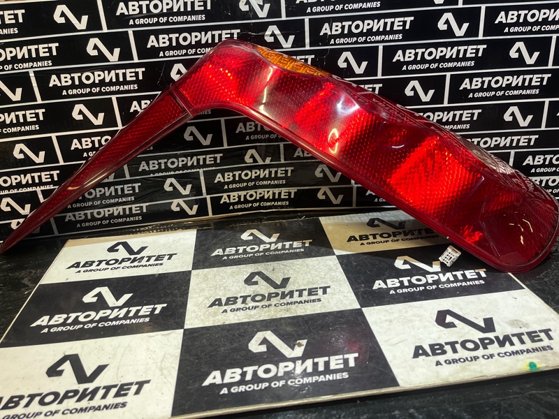 Стоп-сигнал NISSAN NOTE E11 левый (б/у)