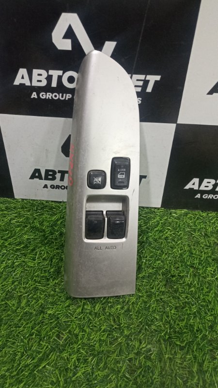 Блок управления стеклоподъемниками TOYOTA PORTE NNP10 2NZFE 2005 передний правый (б/у)