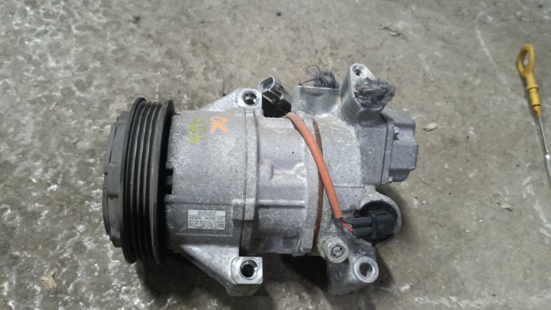 Компрессор кондиционера TOYOTA SIENTA NCP81 1NZFE 2011 (б/у)