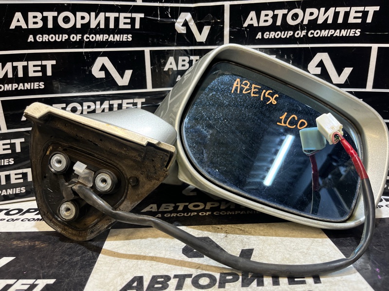 Зеркало TOYOTA BLADE AZE156 правое (б/у)