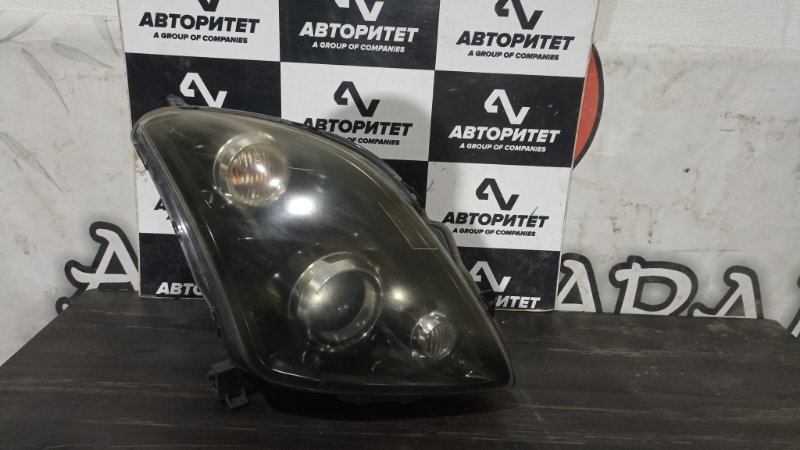 Фара SUZUKI SWIFT ZC71S K12B 2010 правая (б/у)