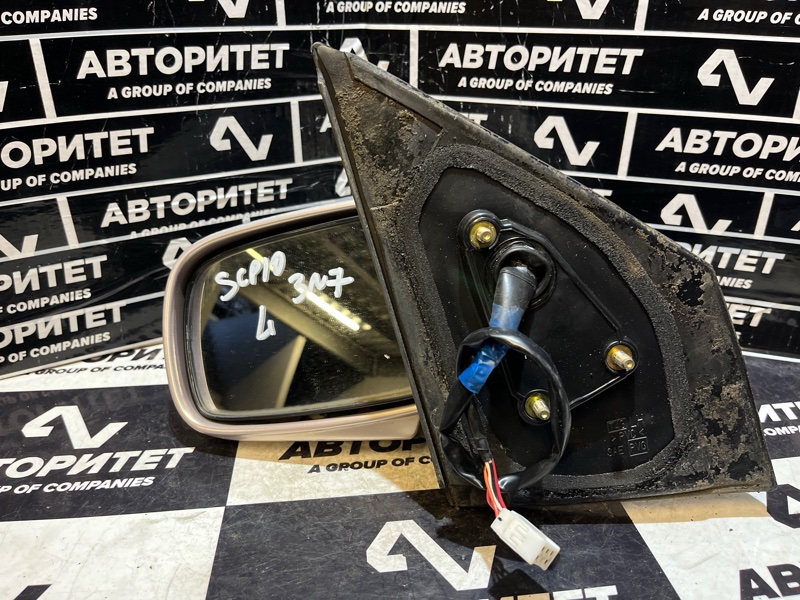 Зеркало TOYOTA VITZ SCP10 левое (б/у)