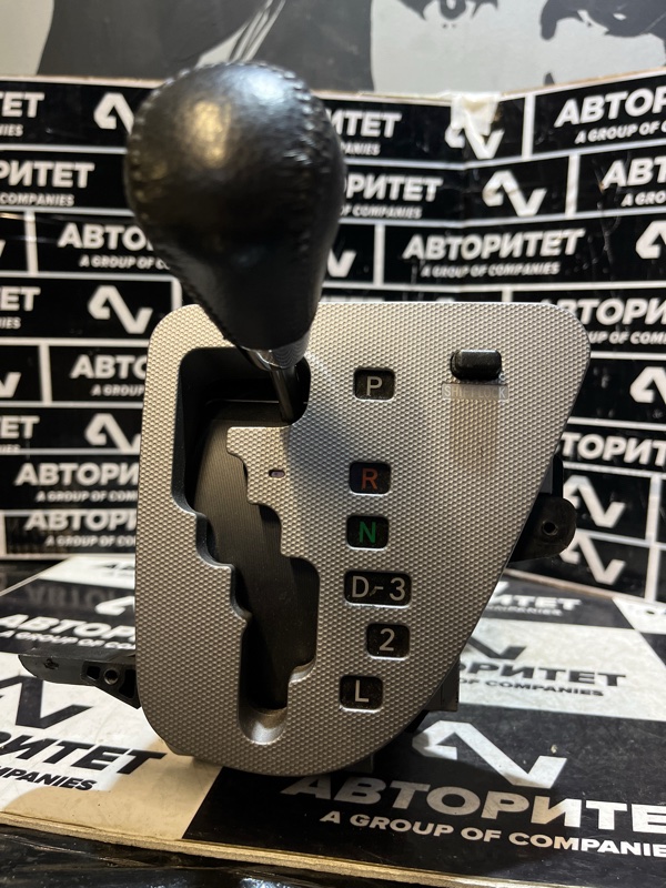 Селектор акпп TOYOTA WISH ZNE10 1ZZFE (б/у)