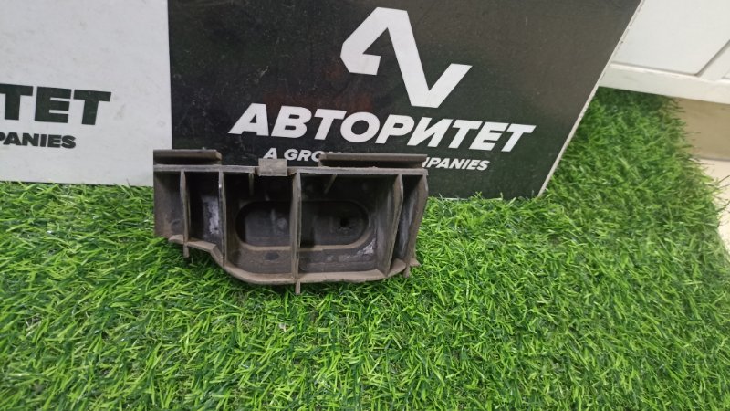 Крепление бампера TOYOTA ALLEX NZE121 1NZFE 2005 заднее левое (б/у)