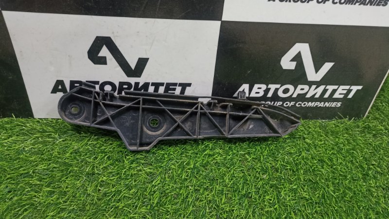 Крепление бампера TOYOTA COROLLA SPACIO NZE121 1NZFE 2006 заднее правое (б/у)