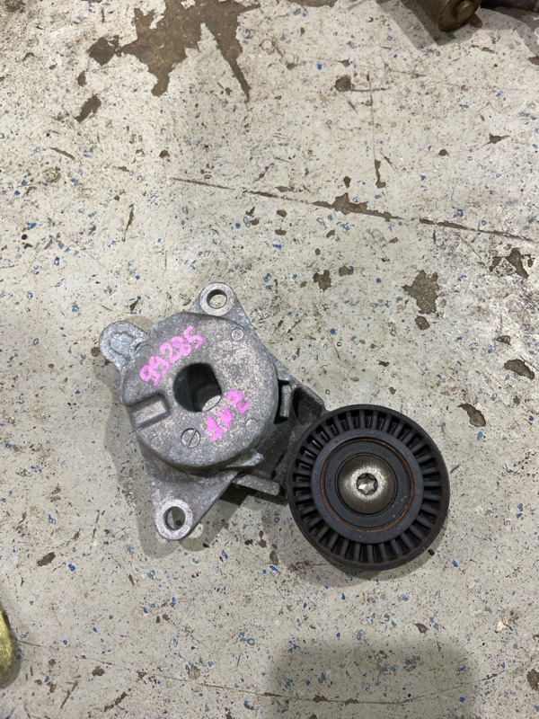 Натяжитель ремня генератора TOYOTA SPADE NCP141 1NZFE (б/у)