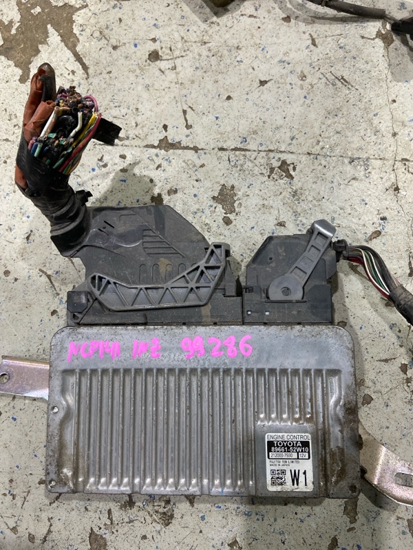 Блок efi TOYOTA SPADE NCP141 1NZFE (б/у)