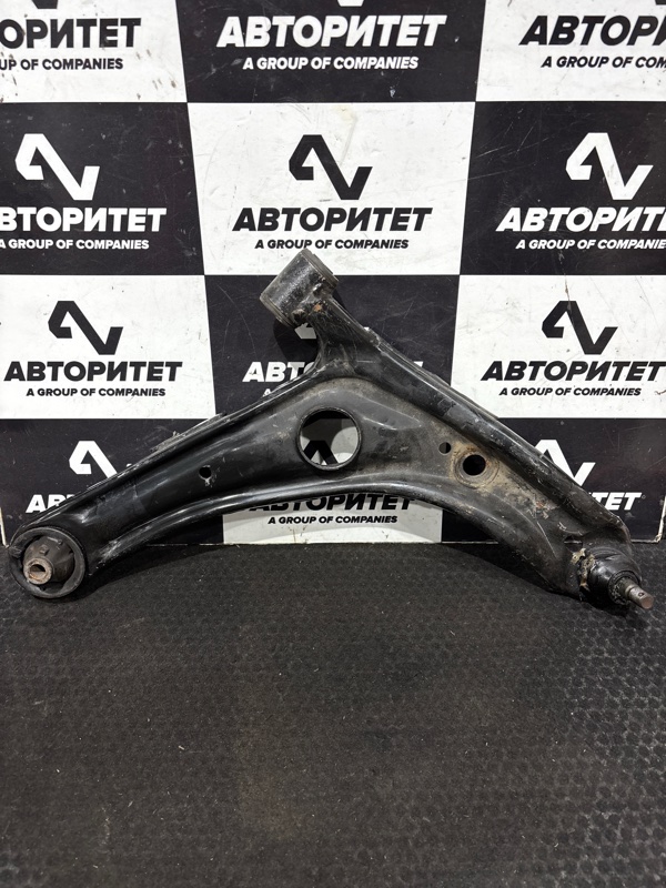 Рычаг TOYOTA SUCCEED NCP51 1NZFE передний правый (б/у)
