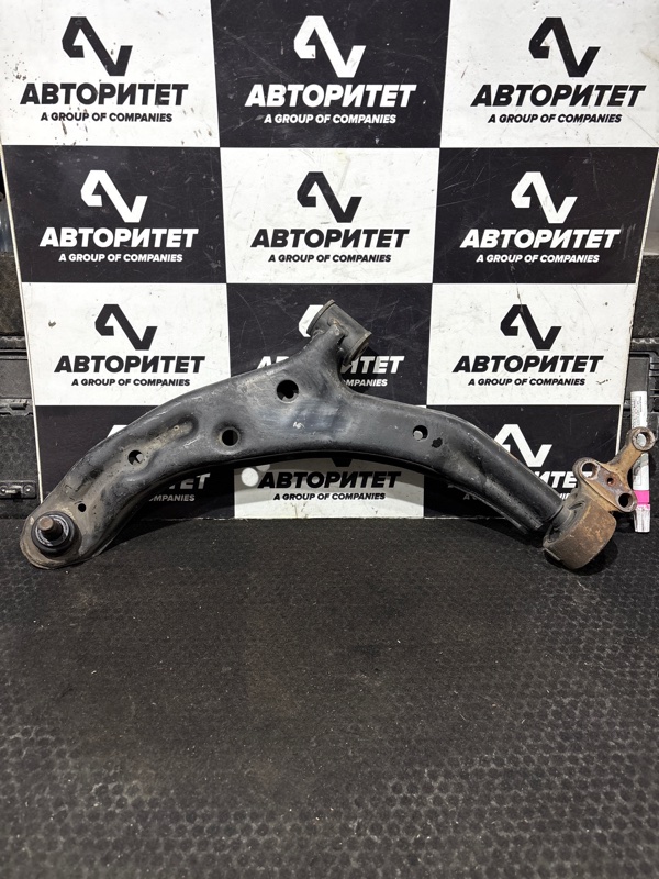 Рычаг NISSAN AD Y11 QG13DE передний левый (б/у)