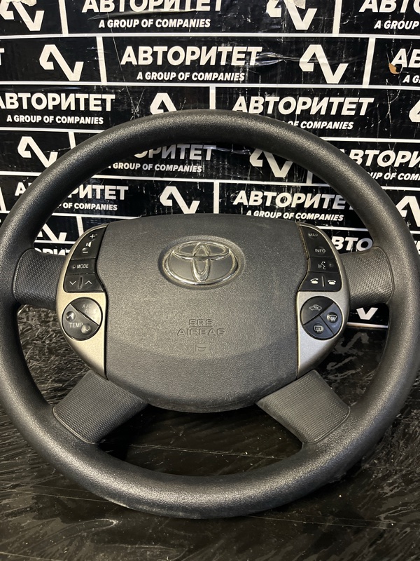 Руль TOYOTA PRIUS NHW20 (б/у)