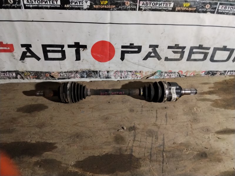 Привод TOYOTA COROLLA FIELDER NZE121 1NZFE 2001 передний левый (б/у)