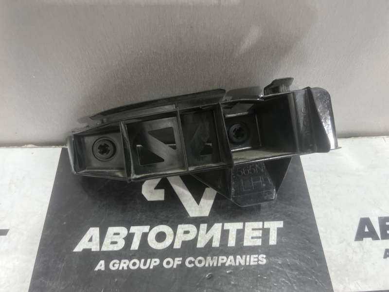 Крепление бампера TOYOTA RAUM NCZ20 заднее левое (б/у)