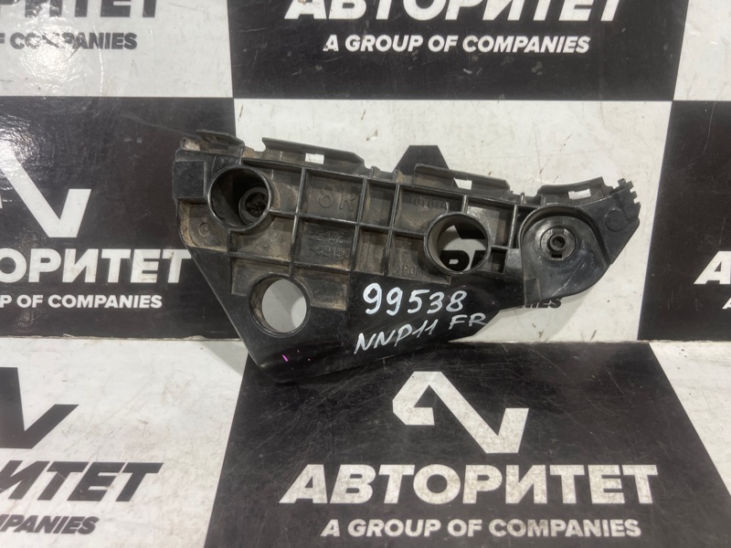 Крепление бампера TOYOTA PORTE NNP11 переднее правое (б/у)