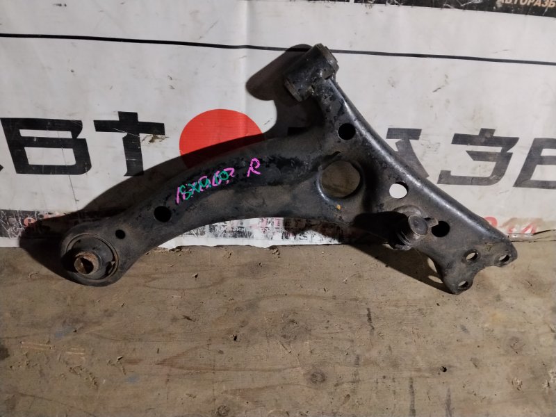 Рычаг TOYOTA IPSUM SXM10 3SFE 1998 передний правый (б/у)