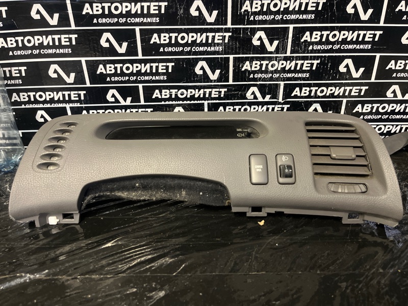 Панель приборов TOYOTA ESTIMA MCR40 (б/у)