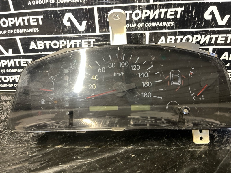 Панель приборов TOYOTA RAUM EXZ15 (б/у)