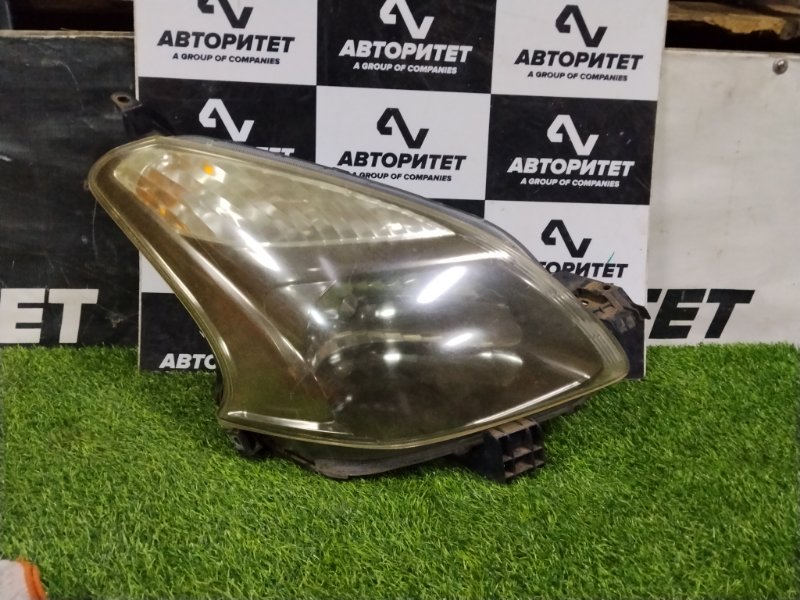 Фара TOYOTA RACTIS SCP100 2SZFE 2006 правая (б/у)