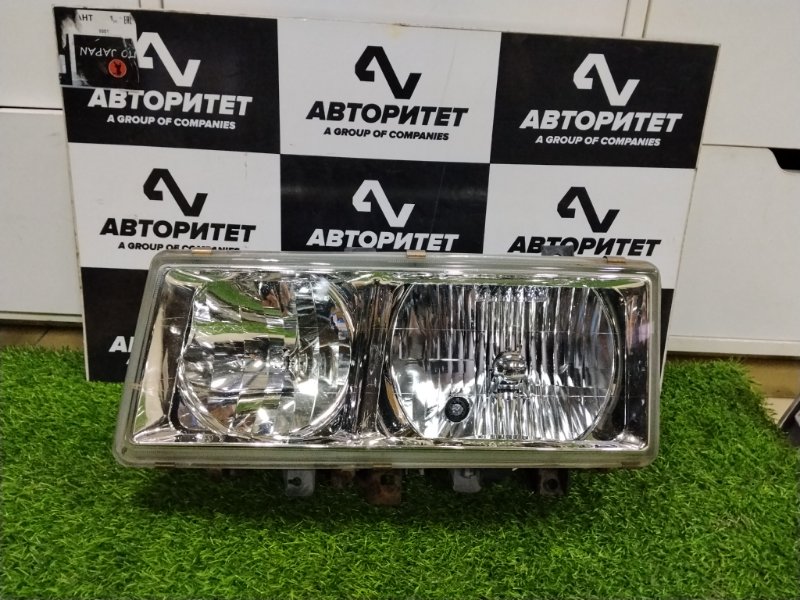 Фара MITSUBISHI FUSO FK61 6M61 2003 правая (б/у)