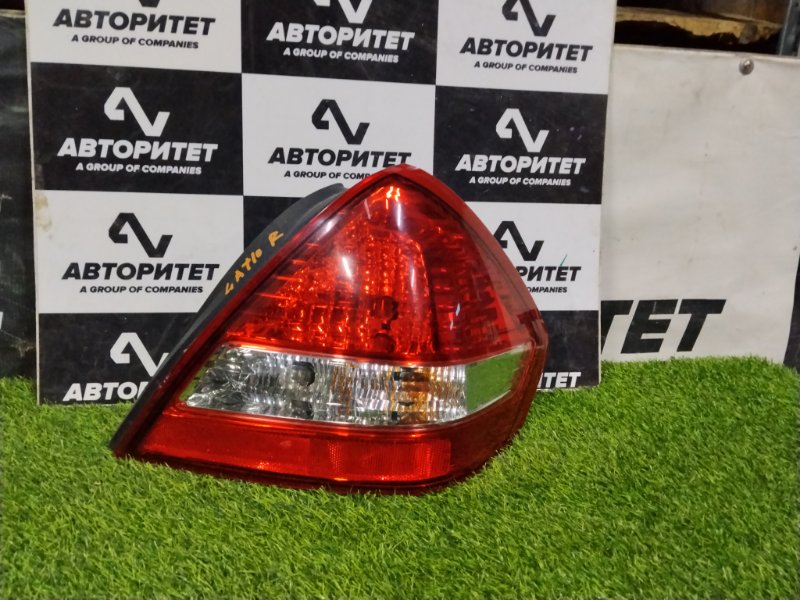 Стоп-сигнал NISSAN TIIDA LATIO SC11 HR15DE 2006 правый (б/у)
